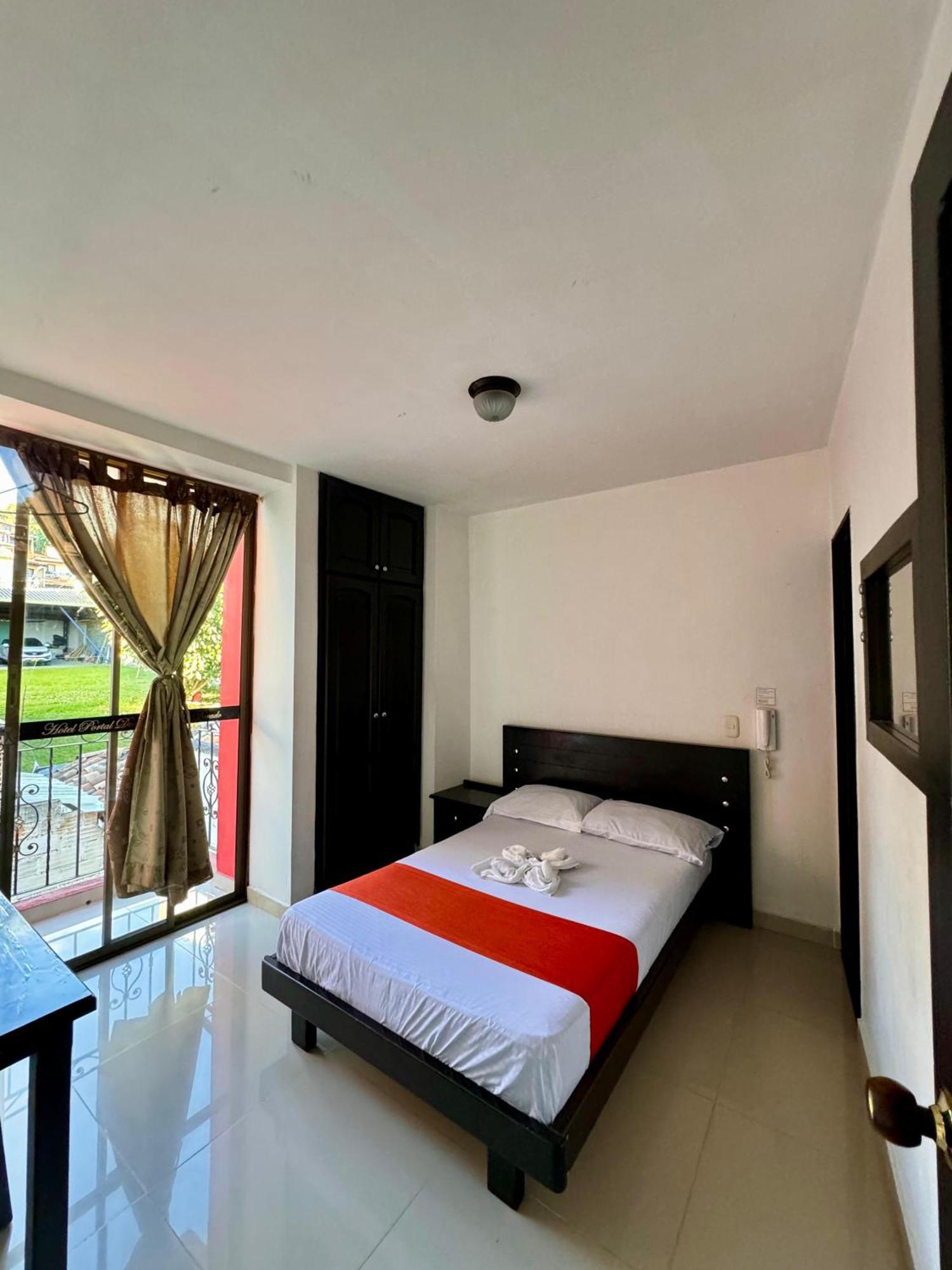 Hotel Portal Dorado Marinilla Extérieur photo