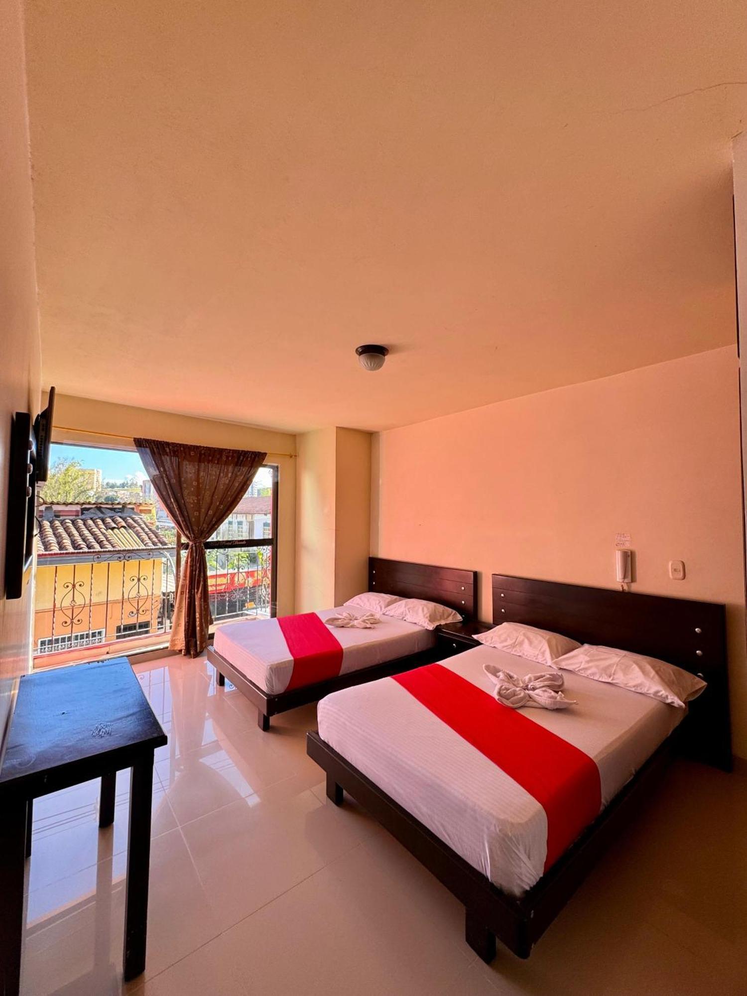 Hotel Portal Dorado Marinilla Extérieur photo