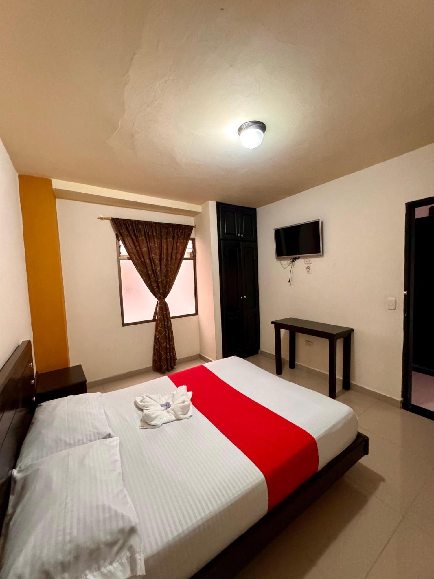 Hotel Portal Dorado Marinilla Extérieur photo